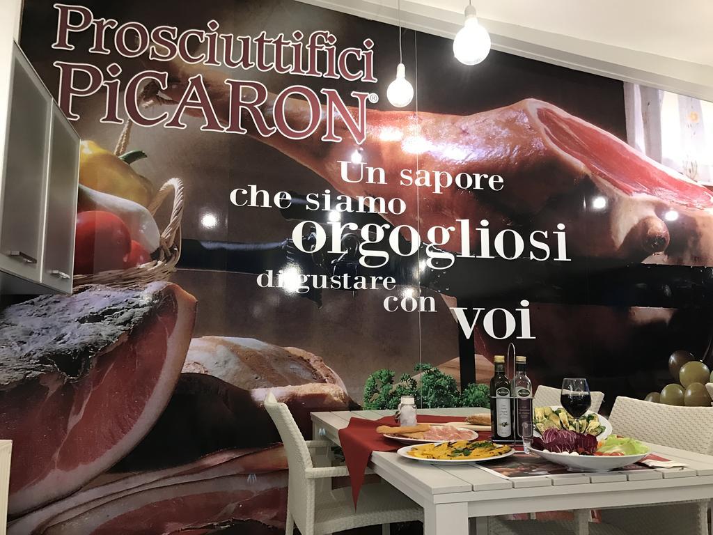 Affittacamere Prosciutti Picaron Вилланова Экстерьер фото